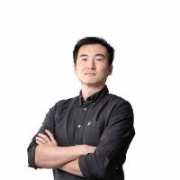 Dr Xiang Li, médecin urgentiste à la Clinique Saint-Jean à Bruxelles